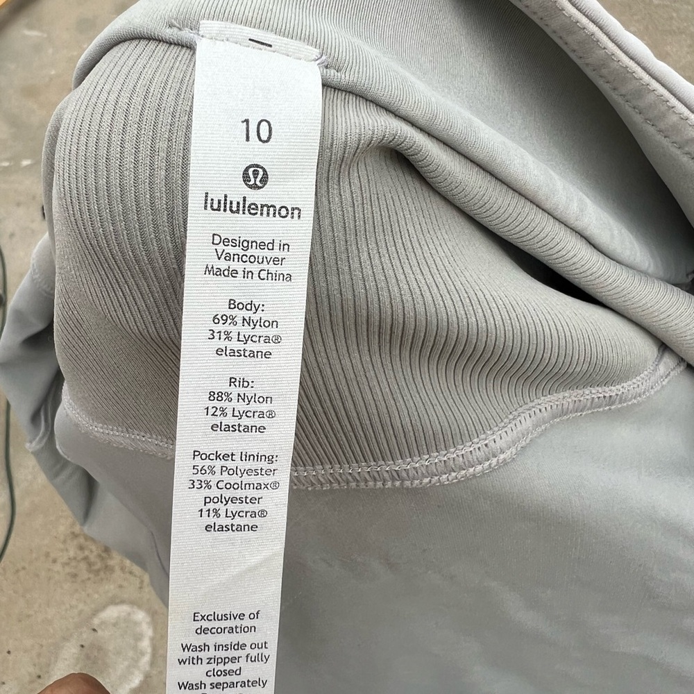 Lululemon Full Zip Cut Class Jacket - image 6